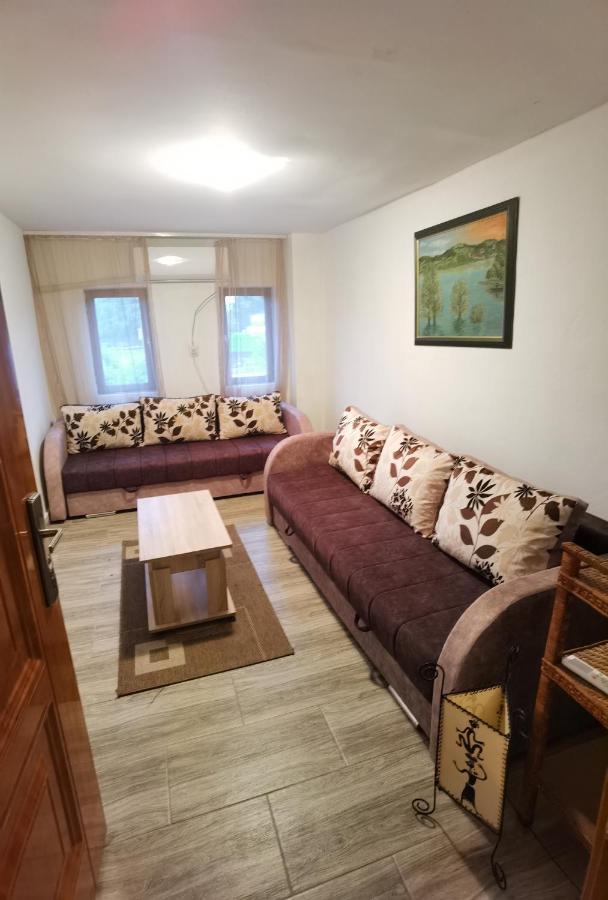 Danube Fairy Villa Futog ภายนอก รูปภาพ