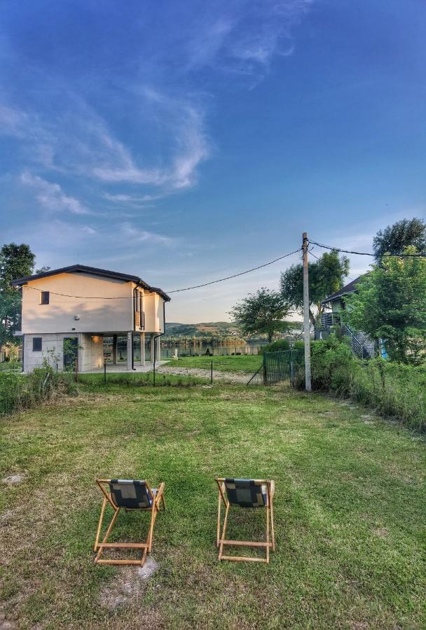 Danube Fairy Villa Futog ภายนอก รูปภาพ